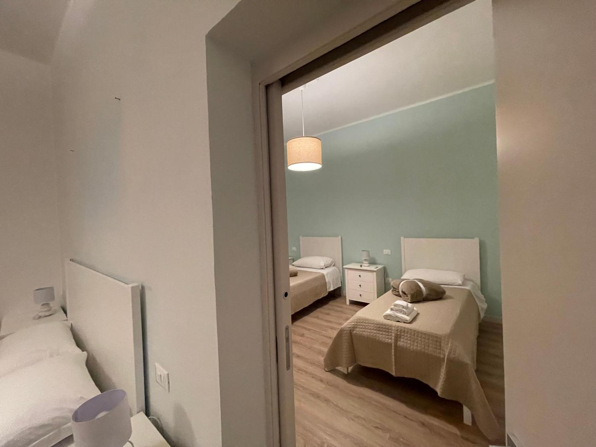 Le Stanze Di Max Bed & Breakfast Termoli Luaran gambar